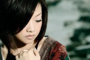 白狐钢琴谱-陈瑞-钢琴独奏五线谱-原版编配