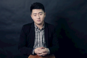 小洲《还有梦想吉他谱》C调原版弹唱谱