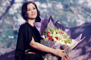 王馨平《梦里是谁吉他谱》G调原版弹唱谱