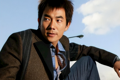 任贤齐《爱在你伤口吉他谱》A调原版弹唱谱 任贤齐《爱在你伤口吉他谱》A调原版弹唱谱