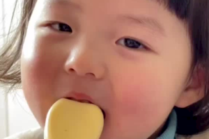 是心动啊吉他谱-一口甜/吃可爱多吗-C调原版六线谱