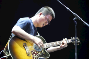 李志《被禁忌的游戏吉他谱》G调高清原版六线谱