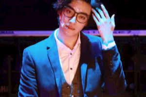 郑云龙《就在这瞬间吉他谱》C调原版六线谱