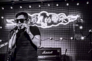 上头歌吉他谱-石磊4ROCK《上头歌》G调图片谱-原版六线谱