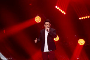 许一鸣《一等事情吉他谱》F调原版六线谱