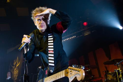 STILL WAITING吉他谱-SUM41-F调原版六线谱-高清图谱 STILL WAITING吉他谱-SUM41-F调原版六线谱-高清图谱